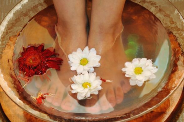 therapeutic foot bath for psoriasis